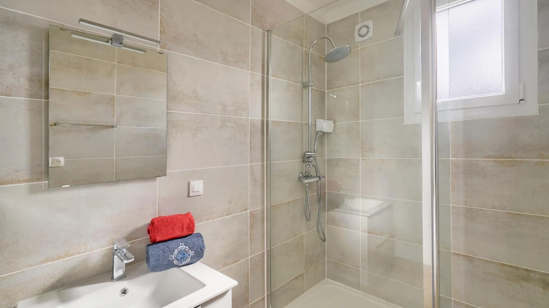 400M De La Plage - Maison Pour 6 Personnes Guilvinec بيت للعطل